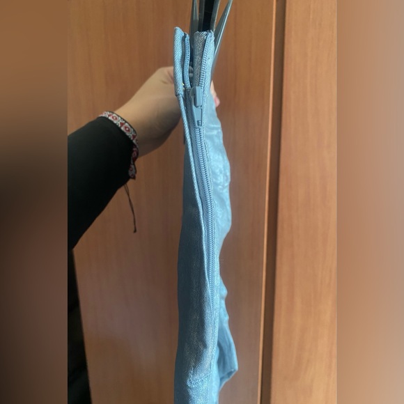 NWT - shiny night time silver coated hot pants - side zipper - Picture 3 of 8